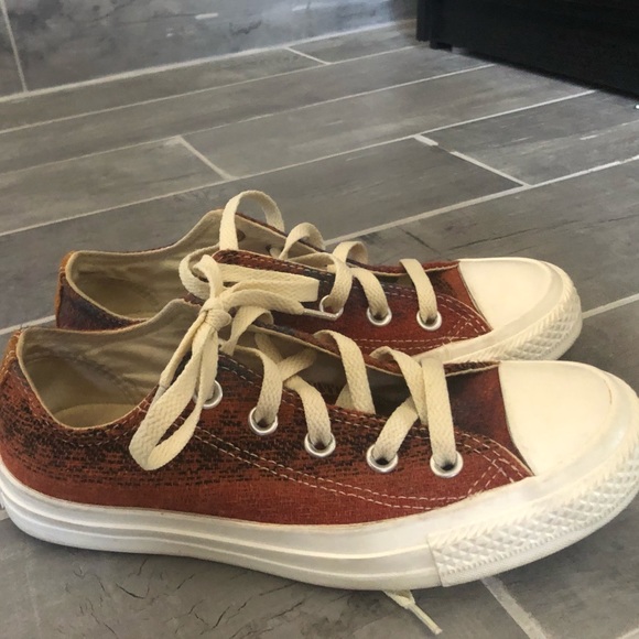 converse👟🍁 - Picture 2 of 4